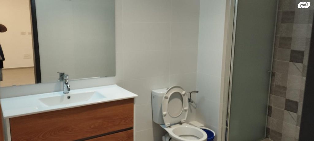 דירה, עין דור, שער פלמר, תחנת רכבת השמונה, חיפה