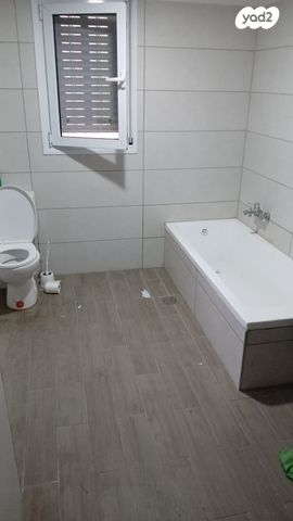 גג/ פנטהאוז, רועי קליין, נווה שמיר רמת בית שמש ה-1, בית שמש