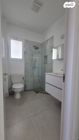 דירה, פייר קניג 9, נוף הטיילת, נתניה