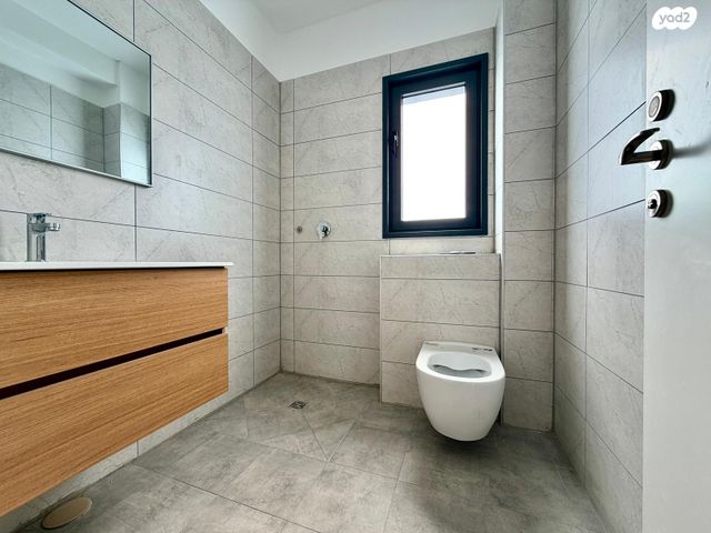 דירה, הרב הרצוג 6, צפון מערב מרכז העיר, נתניה