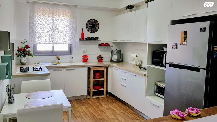 שדרות האגמים 