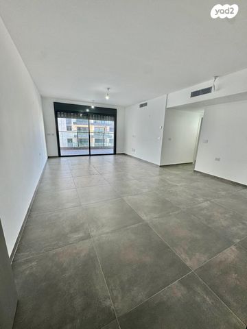 הרב מרדכי אליהו 19