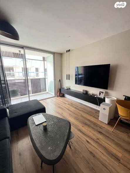 דירה, הרצל 112, פלורנטין, תל אביב יפו