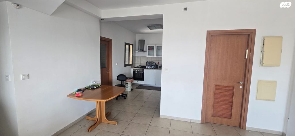 דירה, שדרות מנחם בגין, גבעת שמואל