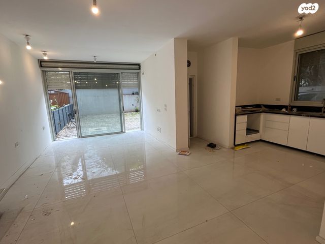 דירת גן, גני צהלה, רמות צהלה, תל אביב יפו