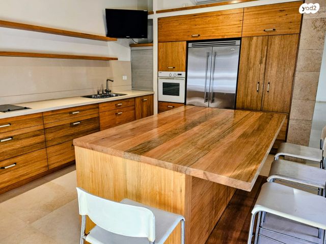 בית פרטי/ קוטג', עמנואל לוויס, כפר גנים ג, פתח תקווה