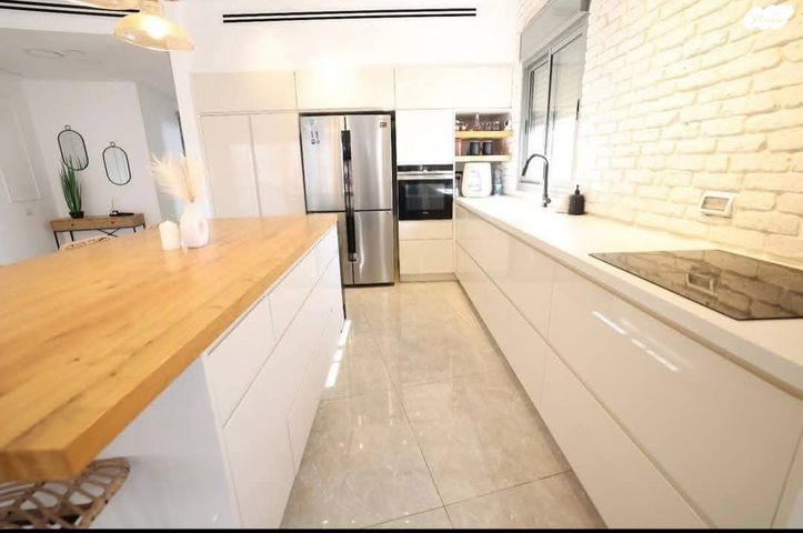 דירה, צבי תדמור, ח-501, חולון