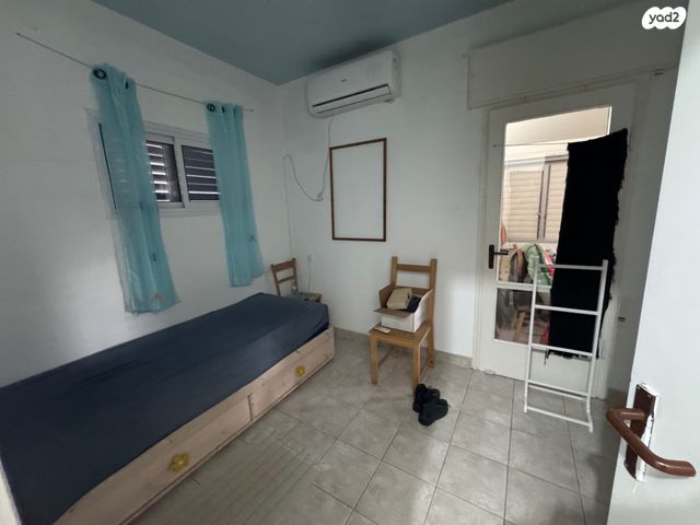 דירה, אושיות, רחובות