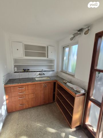 יחידת דיור, אחוזה, נווה אפרים, פרדס חנה כרכור