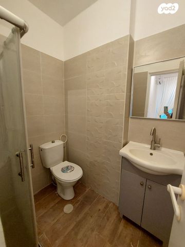 דירה, שדרות וייצמן 52, מוצקין הותיקה, קרית מוצקין