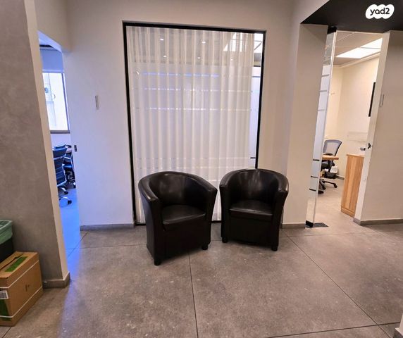 משרדים, בית הדפוס, אזור תעשיה גבעת שאול, ירושלים