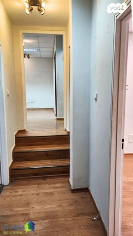 משרדים, ביאליק, שכונת חשמונאים, מרכז העיר א, רמת גן