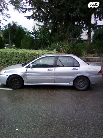 מיצובישי לנסר