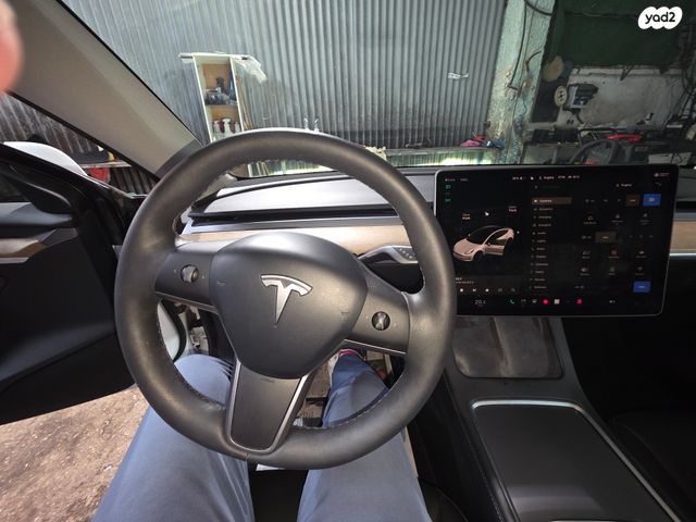 טסלה מודל 3
