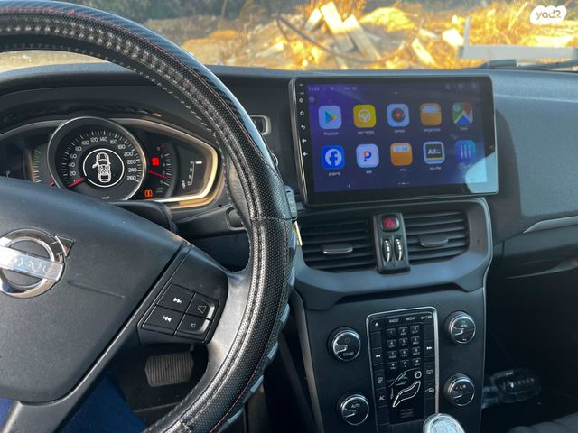 מודעת רכב וולוו V40