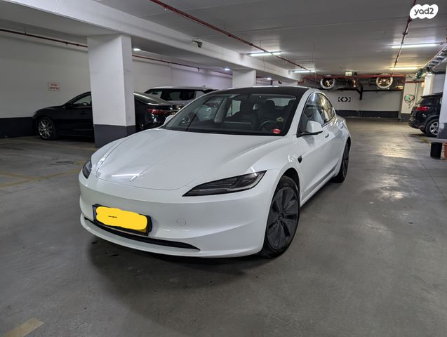 טסלה מודל 3