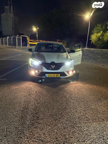 רנו מגאן
