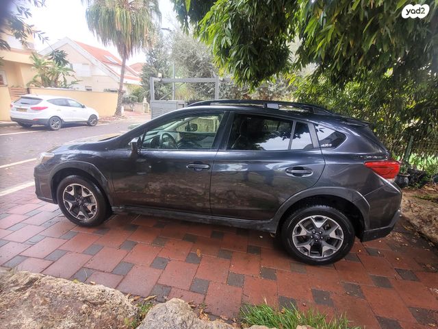 מודעת רכב סובארו XV