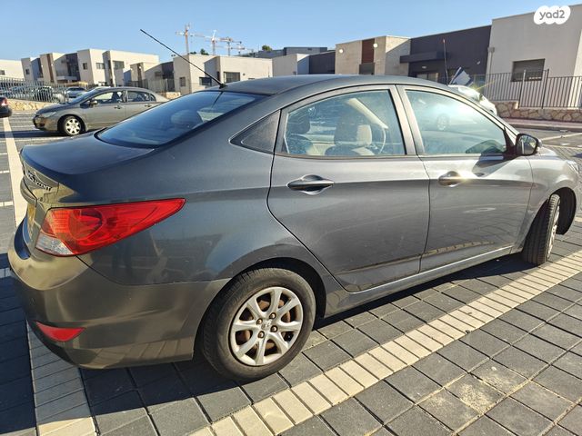 יונדאי אקסנט i25