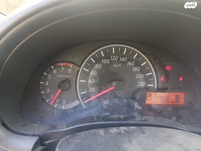 מודעת רכב ניסאן מיקרה