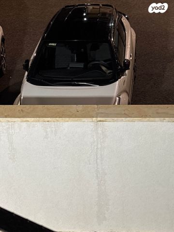 מודעת רכב טויוטה C-HR