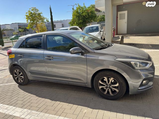 מודעת רכב יונדאי i20