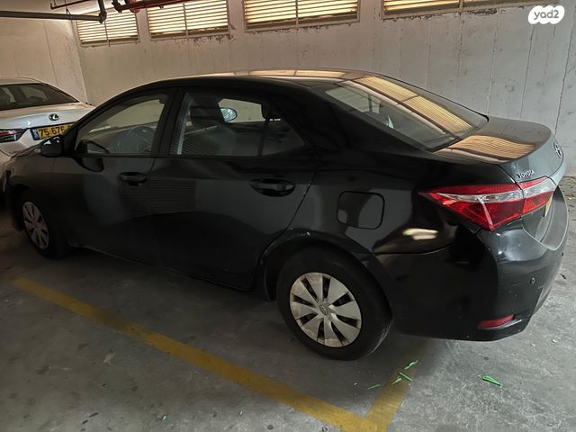 מודעת רכב טויוטה קורולה