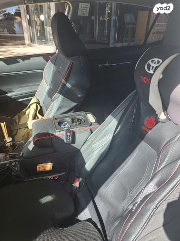 טויוטה קאמרי