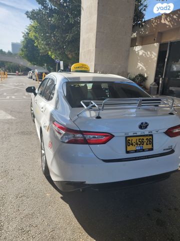 טויוטה קאמרי
