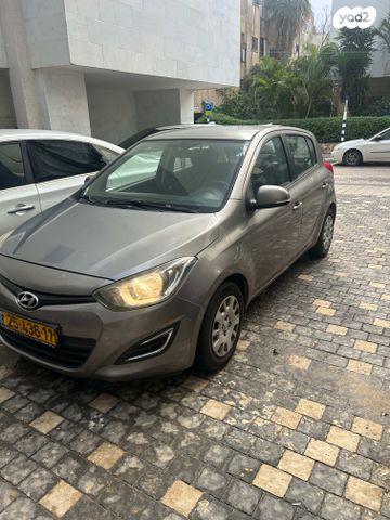 מודעת רכב יונדאי i20
