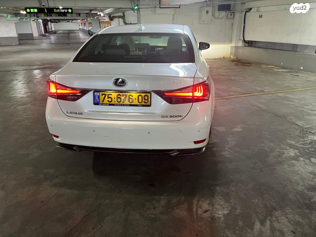לקסוס GS