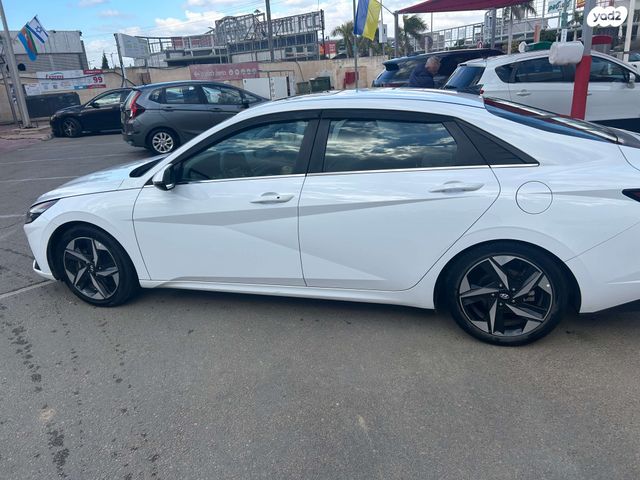 יונדאי אלנטרה