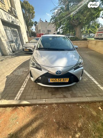 מודעת רכב טויוטה יאריס