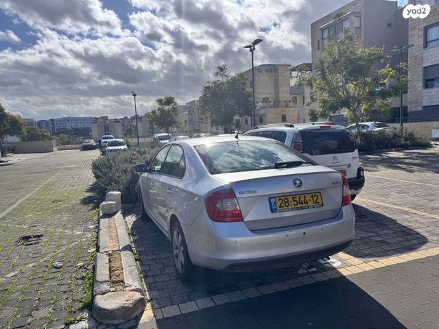 סקודה ראפיד