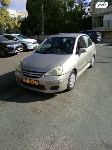 סוזוקי ליאנה