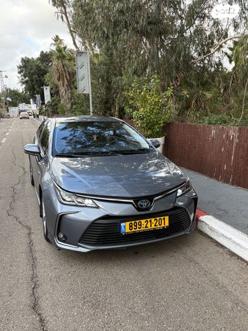 מודעת רכב טויוטה קורולה