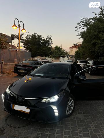 מודעת רכב טויוטה קורולה