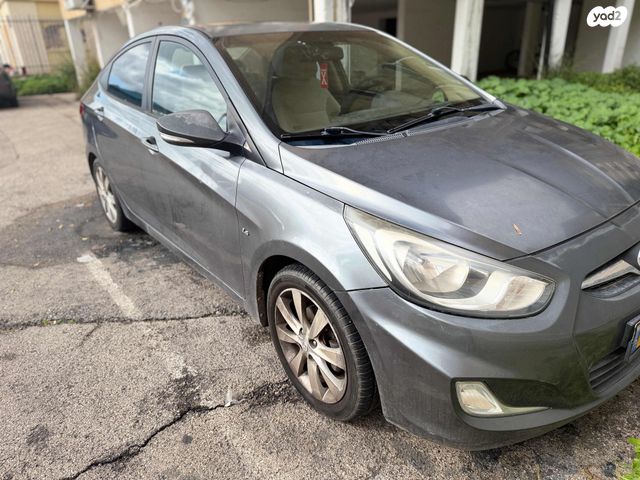 יונדאי אקסנט i25