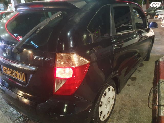 מודעת רכב הונדה FR-V