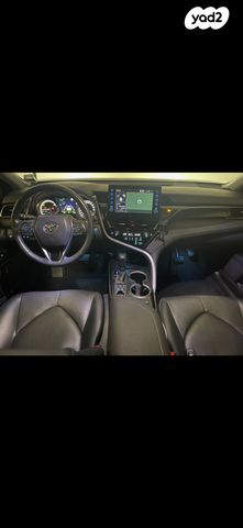 טויוטה קאמרי