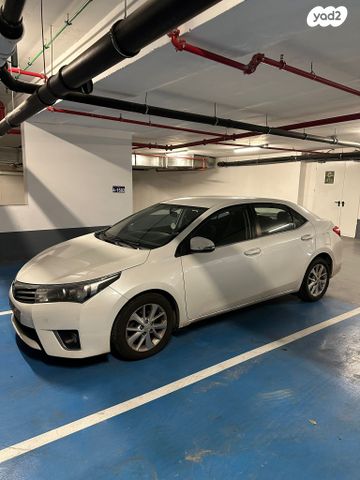 מודעת רכב טויוטה קורולה