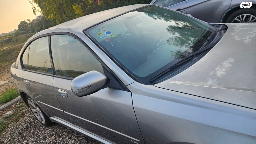 מודעת רכב סובארו B4/לגאסי