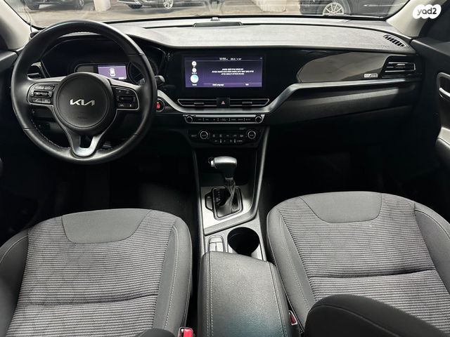 קיה נירו פלוס