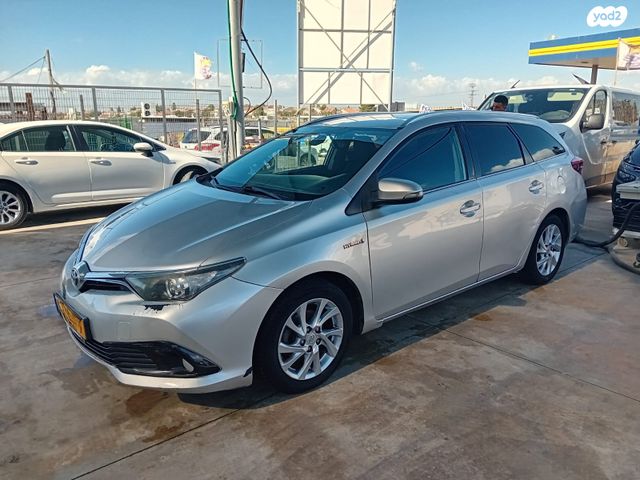 מודעת רכב טויוטה אוריס