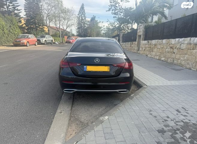 מודעת רכב מרצדס-בנץ C-class