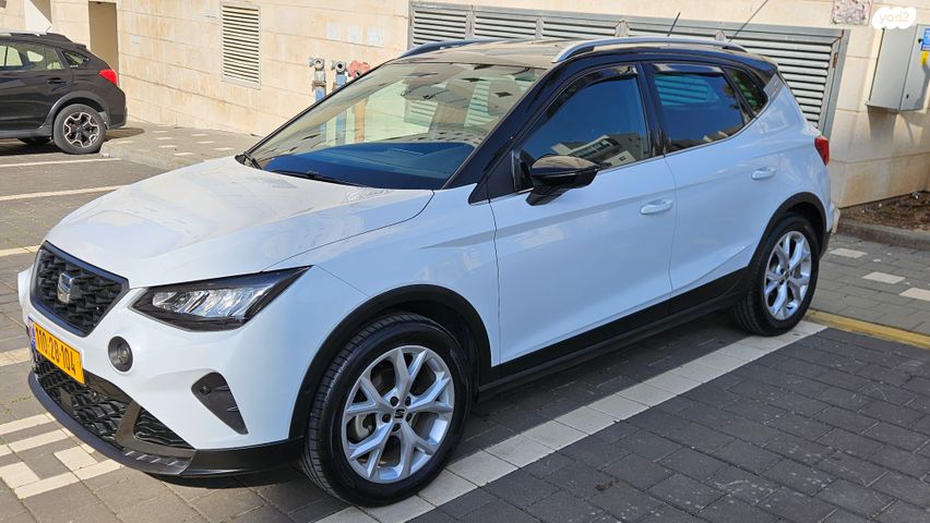 מודעת רכב סיאט ארונה