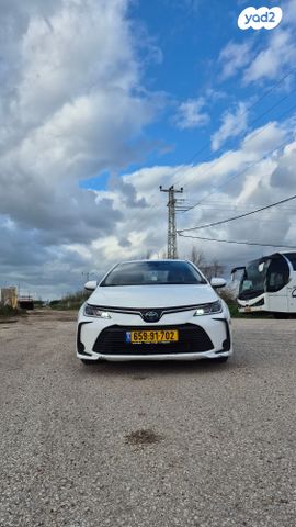 טויוטה קורולה