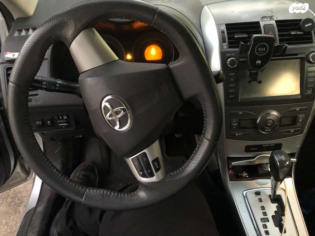 מודעת רכב טויוטה קורולה