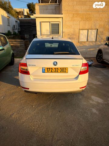 סקודה אוקטביה