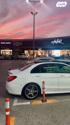 מודעת רכב מרצדס-בנץ C-class